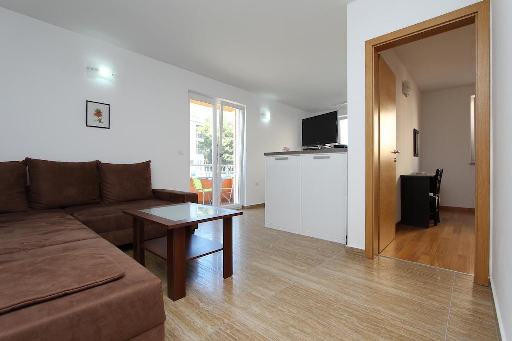 Apartments Hanna Rovinj Rum bild