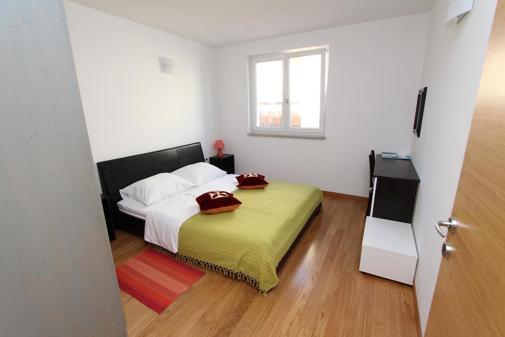 Apartments Hanna Rovinj Rum bild